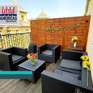 Little Americas New York , Budapešť Maďarsko