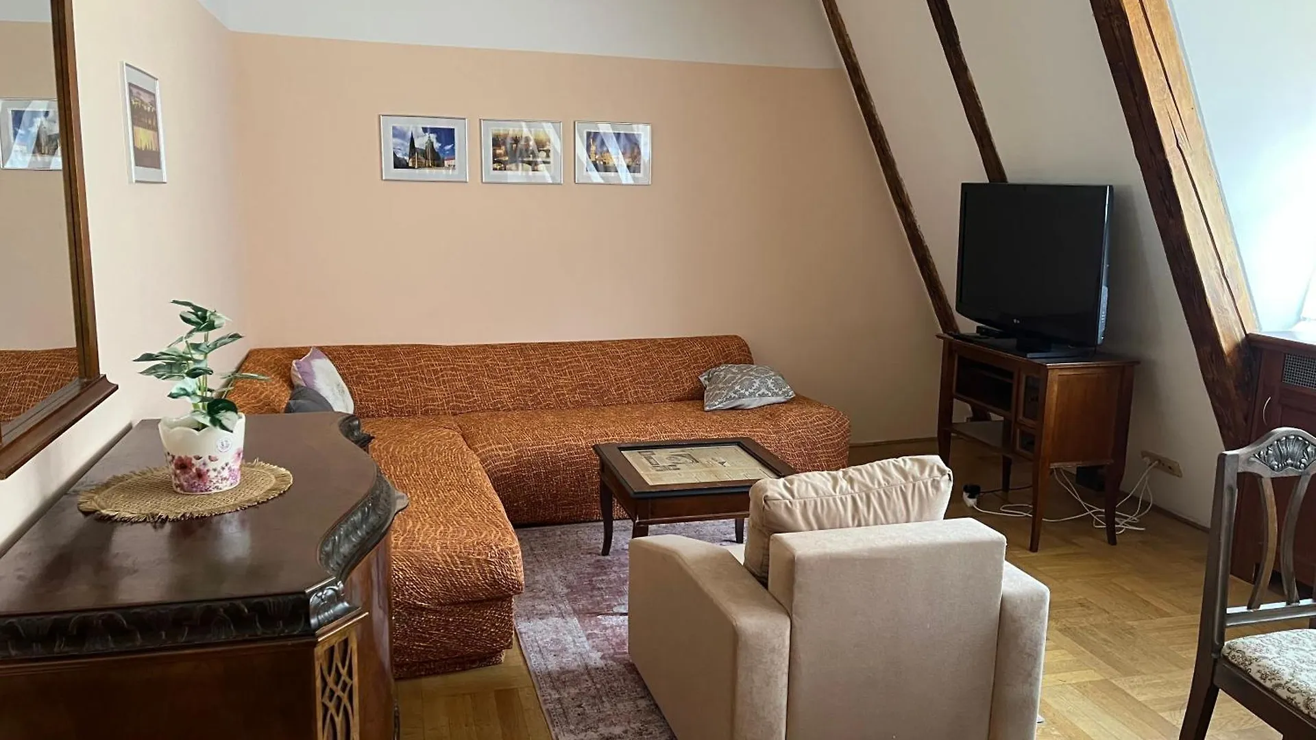 Residence U Vejvodu Prag 0*,  Tjeckien